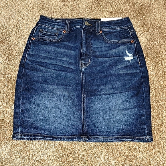 Jean skirt - Picture 1 of 5